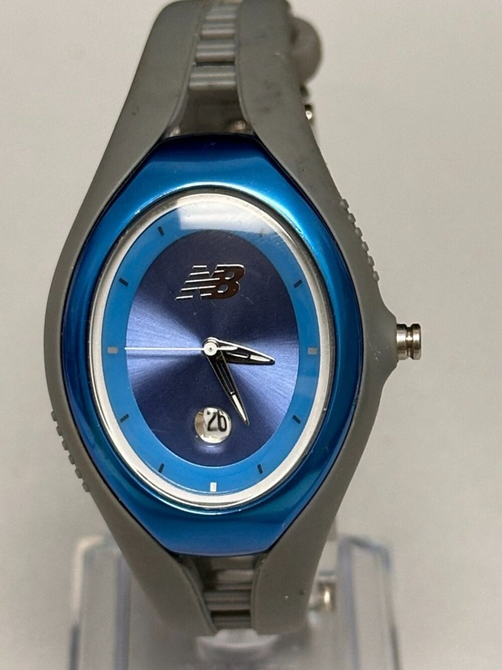 New Balance Watch Womens Silver Tone Blue Oval Dial Date Window New Battery